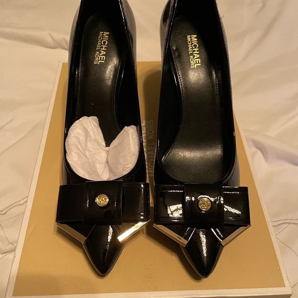 Michael Kors, Black Patent Heels
